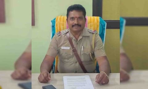 மங்கலம் போலீஸ் நிலையத்தில் சட்டம் ஒழுங்கு  இன்ஸ்பெக்டராக பொறுப்பேற்றுக்கொண்ட இன்ஸ்பெக்டர் கோபாலகிருஷ்ணன். 
