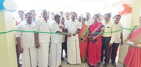 மதிப்பெண் வைத்து மாணவர்களை எடை போடக் கூடாது - அமைச்சர் பேச்சு