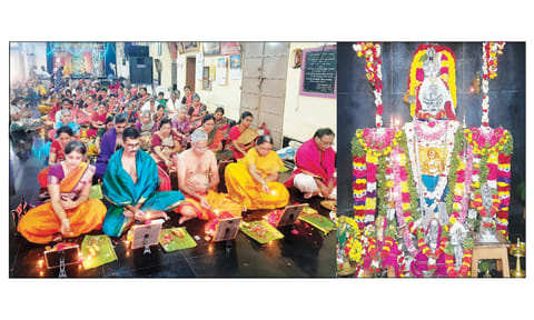 50 தம்பதியினர் ராகவேந்திர சுவாமிக்கு கனக பூஜை செய்த போது எடுத்த படம்.