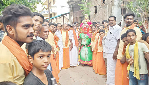 திருநடன திருவிழா நடந்தது.