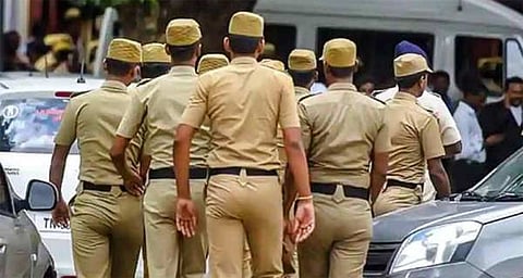 இந்து முன்னணி பிரமுகர்கள் 7 பேருக்கு துப்பாக்கி போலீஸ் பாதுகாப்பு