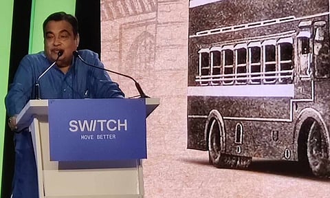 நிதின் கட்கரி