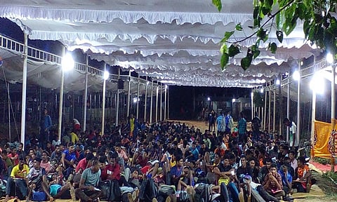 நாகர்கோவில் அண்ணா விளையாட்டு அரங்கத்தில் ராணுவத்திற்காக ஆட்கள் தேர்வு விடிய விடிய நடந்தது