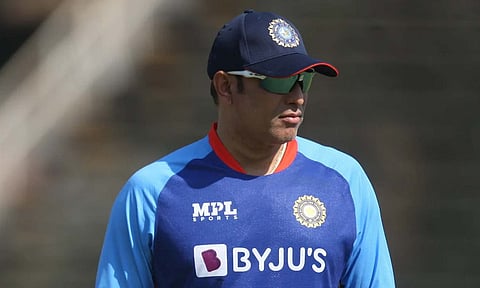 ஆசிய கோப்பை கிரிக்கெட்: இந்திய அணியின் இடைக்கால பயிற்சியாளராக விவிஎஸ் லட்சுமண் நியமனம்