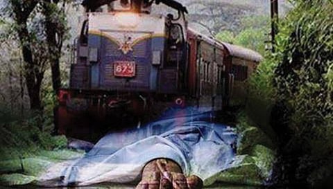 ரெயிலில் அடிபட்டு வாலிபர் பலி