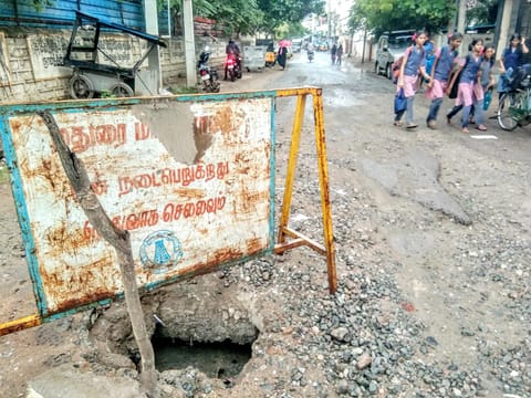 ஆபத்தை ஏற்படுத்தும் பாதாள சாக்கடை