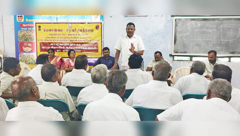 ஆலோசனைக்குழு கூட்டம் அட்மா தலைவர் தனராஜ் தலைமையில் நடைபெற்ற போது எடுத்த படம்.