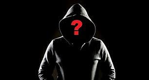 திண்டிவனத்தில் பொது குளத்தில் கோழி கழிவுகளை வீசும்  மர்ம நபர்கள்