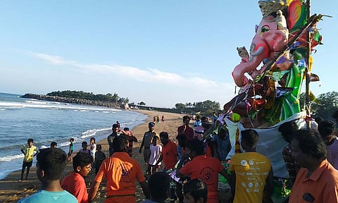 3-வது நாளாக மாமல்லபுரம் கடலில் விநாயகர் சிலைகள் கரைப்பு