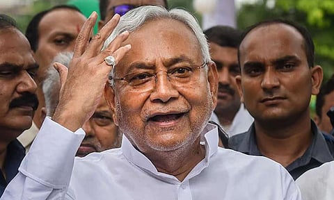 நிதிஷ் குமார்