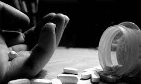 விஷ மாத்திரை தின்று விவசாயி தற்கொலை