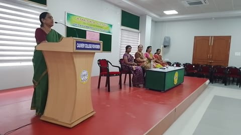 திருச்சி காவேரி கல்லூரி மாணவிகளுக்கு தனித்திறன் போட்டிகள்
