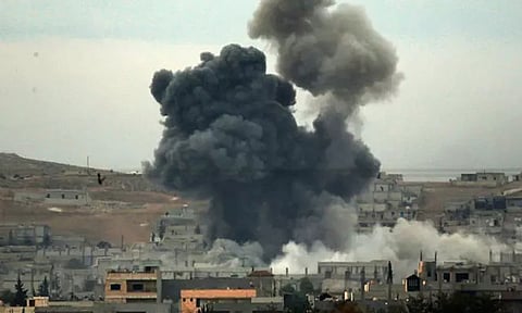 வான்வழி தாக்குதல்
