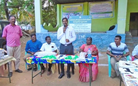 திருக்குறுங்குடியில் வனத்துறை சார்பில் படிப்பகம் திறப்பு விழா நடந்த போது எடுத்தபடம்.