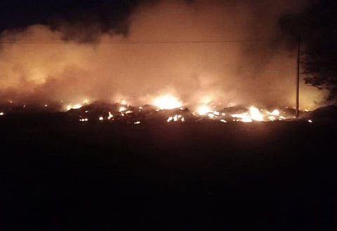 பேரூராட்சி குப்பை மேட்டில் பயங்கர தீ விபத்து