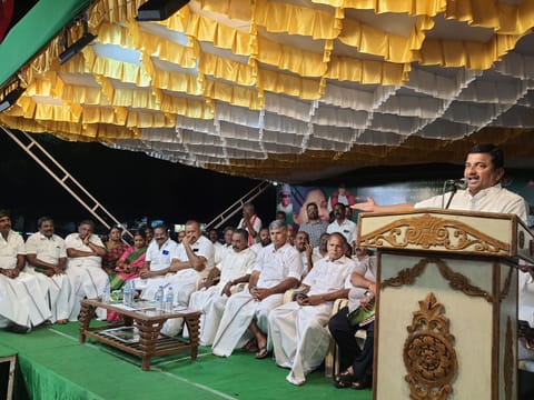 துடியலூரில் அ.தி.மு.க. சார்பில் அண்ணா பிறந்த நாள் விழா பொதுக்கூட்டம்