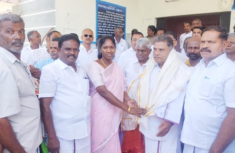 பேரூராட்சி தலைவர், துணைதலைவர் போட்டியின்றி தேர்வு