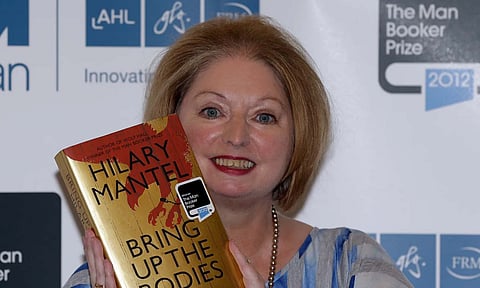 புக்கர் பரிசு பெற்ற பிரிட்டன் எழுத்தாளர் ஹிலாரி மாண்டல் காலமானார்