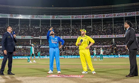 2-வது டி20 போட்டி: டாஸ் வென்ற இந்திய அணி பந்துவீச்சு தேர்வு