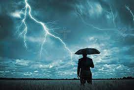 இடி, மின்னலின் போது வெட்ட வெளியில் நிற்க கூடாது