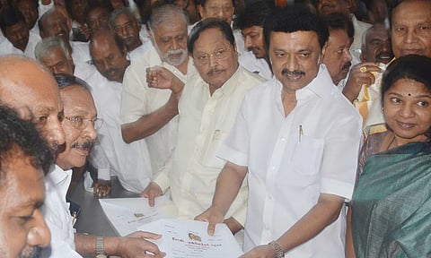 தி.மு.க. தலைவர் பதவிக்கு முதலமைச்சர் மு.க.ஸ்டாலின் வேட்பு மனு தாக்கல் செய்தார்