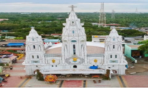 சின்னமுட்டம் புனித தோமையார் ஆலயம்