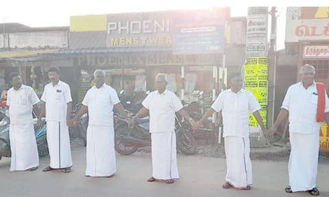 சமூக நல்லிணக்க மனித சங்கிலி போராட்டம்.