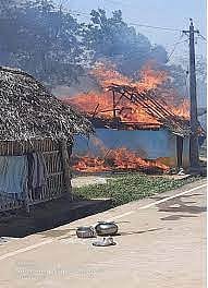 குடிசை வீடு எரிந்து நாசம்
