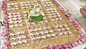 வேப்பந்தட்டை  பாலையூர் வேதபுரீஸ்வரர் கோவிலில் 108 சங்காபிஷேகம்