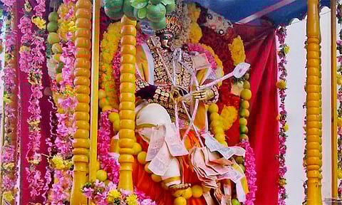 சூரனை சம்ஹாரம் செய்த போது முருகப்பெருமான் செய்த திருவிளையாடல்