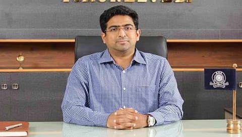 நெல்லையில் 6-ந் தேதி நில அளவை பதிவேடுகள் சார்நிலை பணிக்கான எழுத்து தேர்வு - 14 மையங்களில் நடக்கிறது
