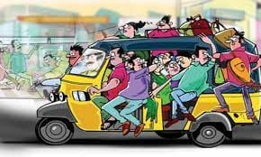 ஷேர் ஆட்டோ டிரைவர் சீட்டில் பயணித்த நூலக ஊழியர் சாவு