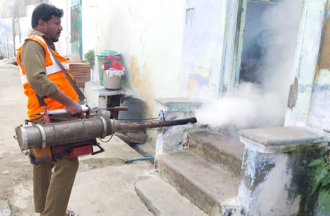 ஈரோடு மாநகராட்சியில் டெங்கு தடுப்பு நடவடிக்கைகள் தீவிரம்