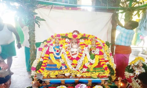 போளூர் நற்குன்றம் ஸ்ரீ பாலமுருகன் கோவிலில் கிருத்திகை பூஜை