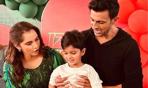 முடிவுக்கு வந்தது சானியா மிர்சா - சோயப் மாலிக் தம்பதியின் திருமண பந்தம்?