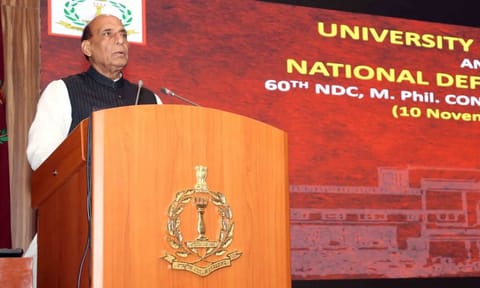 பாதுகாப்பு மந்திரி ராஜ்நாத்சிங்