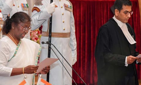 தலைமை நீதிபதி டி.ஒய்.சந்திரசூட்&nbsp; பதவியேற்பு