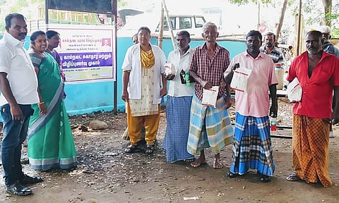 மருத்துவ முகாம் நடைபெற்ற போது எடுத்த படம்.