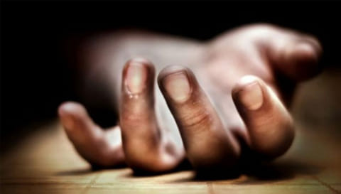நெல்லை அருகே  மோட்டார் சைக்கிள் விபத்தில் தனியார் நிறுவன ஊழியர் பலி