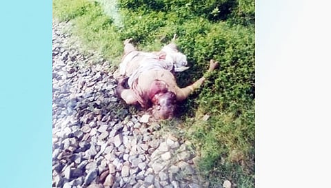 ெரயில் தண்டவாளத்தில் அழுகிய நிலையில் பெண் பிணம்