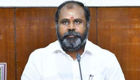 அரசு கேபிள் டி.வி. நிறுவனத்தை மூட திட்டமா?- உதயகுமார் கேள்வி