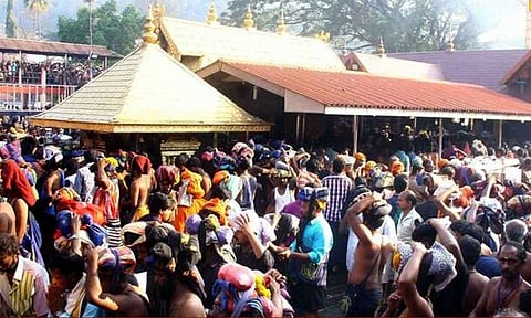 சபரிமலைக்கு பெண்கள் செல்ல அனுமதி- அமலுக்கு வந்தது உச்ச நீதிமன்றத்தின் உத்தரவு