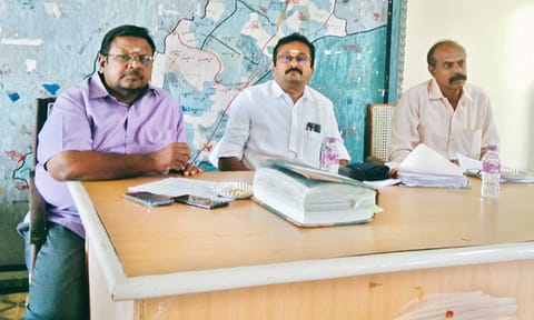 சேதுபாவாசத்திரம் ஒன்றிய குழு கூட்டம் நடை பெற்றது