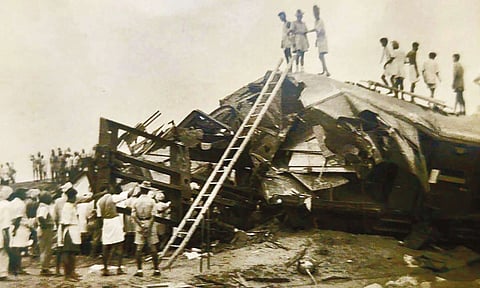 200 பேரை பலிகொண்ட கோர தினம் இன்று... அழியாத சுவடாகிய அரியலூர் ரெயில் விபத்து