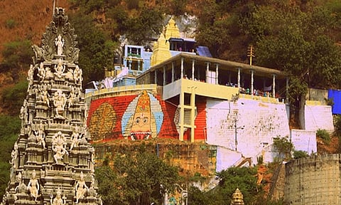 மங்களகிரி பானக நரசிம்மர் கோவில்