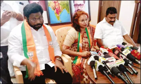 டெய்சி சரண், திருச்சி சூர்யா கூட்டாக பேட்டி