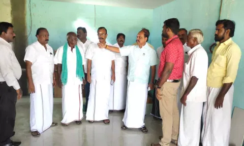 வில்லிசேரியில் இந்தியன் வங்கி கிளை அமைக்கும் பணிகளை கடம்பூர் ராஜூ எம்.எல்.ஏ. ஆய்வு செய்தபோது எடுத்தபடம்.