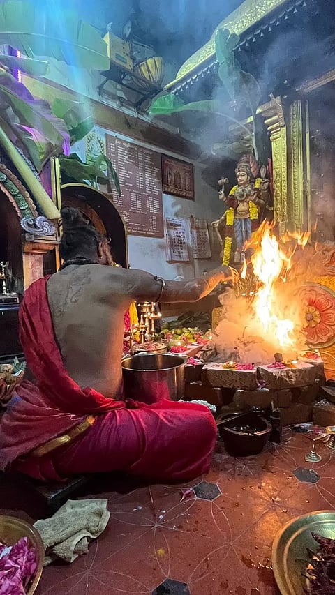 ேகாவைப்புதூர் பத்ரகாளி அம்மன் கோவில் அமாவாசை பூஜை