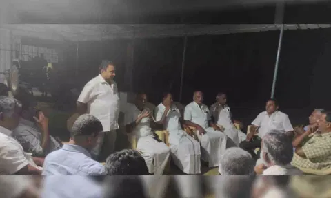 ஆேலாசனை கூட்டம் நடைபெற்ற காட்சி.