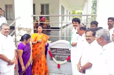 புதுபிக்கப்பட்ட கல்வெட்டை படத்தில் காணலாம்.